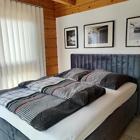 Haus Bzw Ebenerdiges Chalets Holiday home *