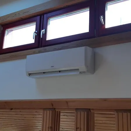 Haus Bzw Ebenerdiges Chalets Holiday home